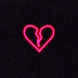 Meet your Posher, Alexia